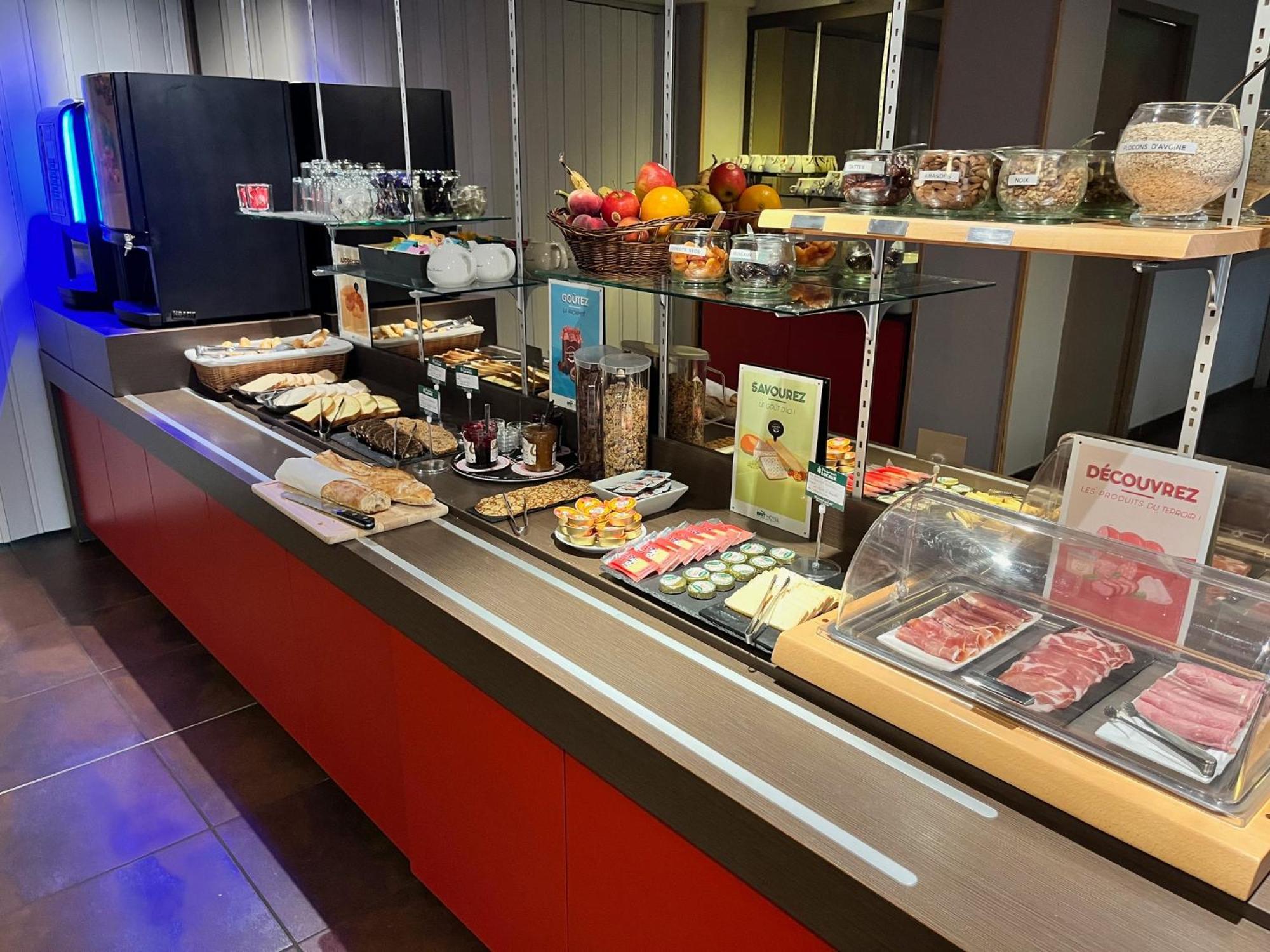 Brit Hotel Confort 몽토방 외부 사진