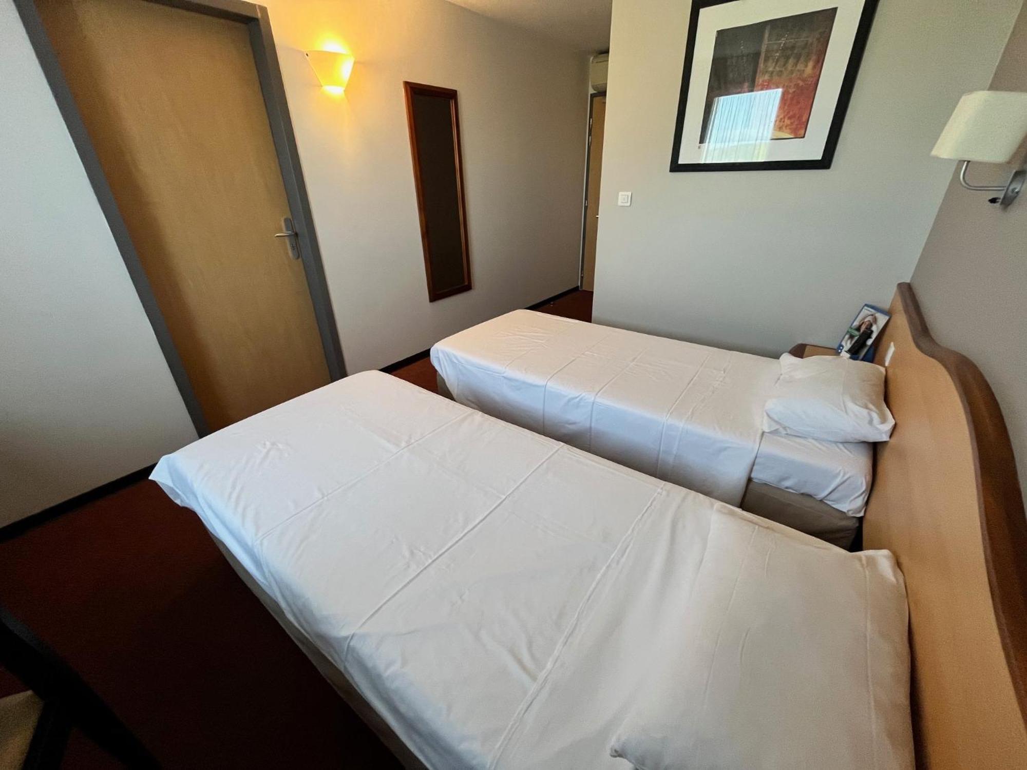 Brit Hotel Confort 몽토방 외부 사진