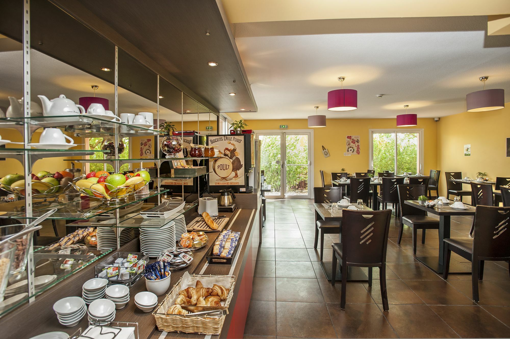 Brit Hotel Confort 몽토방 외부 사진